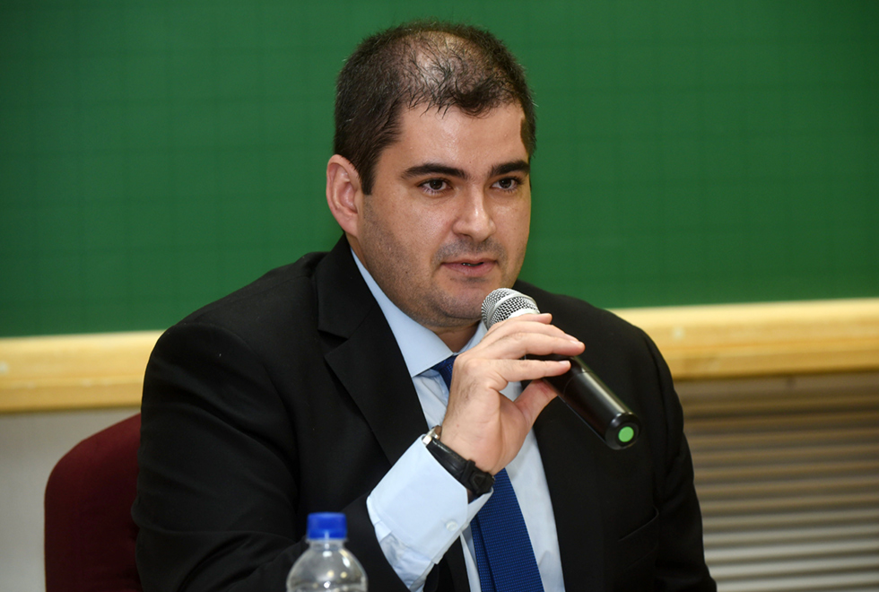 Prof. Dr. Ricardo Miranda Martins